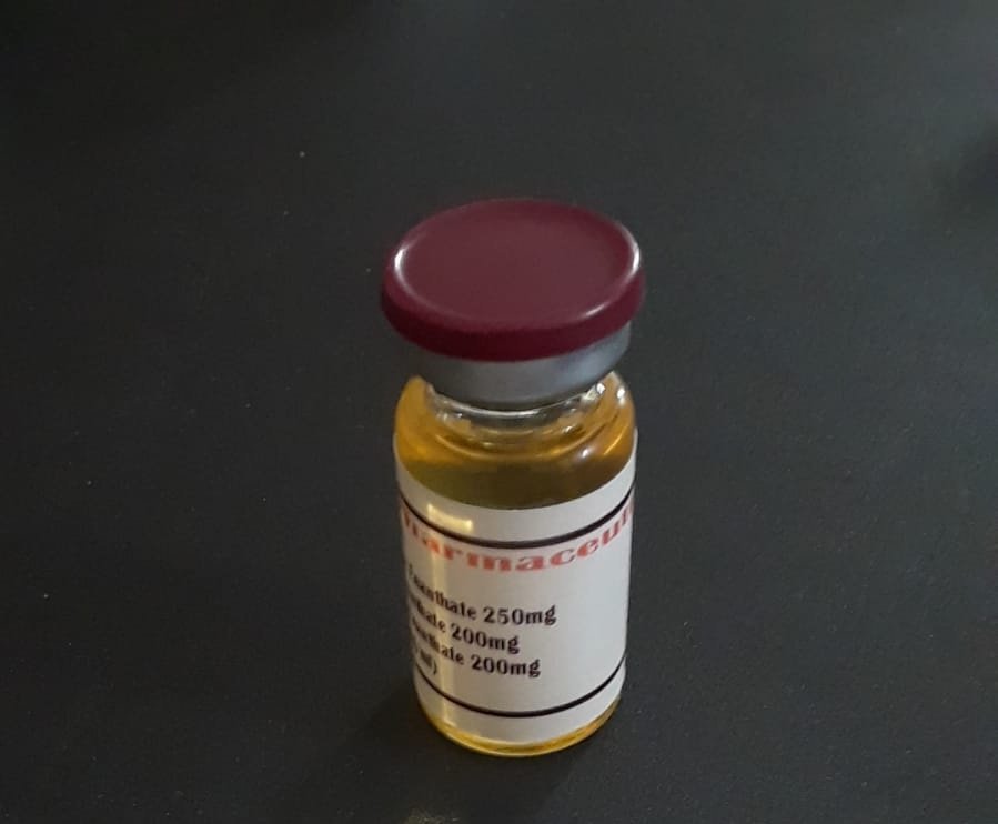 Rip Blend XL 650mg injectable blend vial featuring a high-concentration formula for advanced physique and performance enhancement.